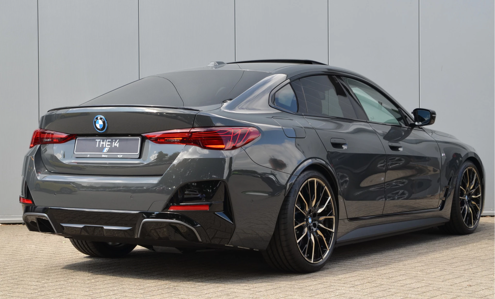 Hoofdafbeelding BMW i4