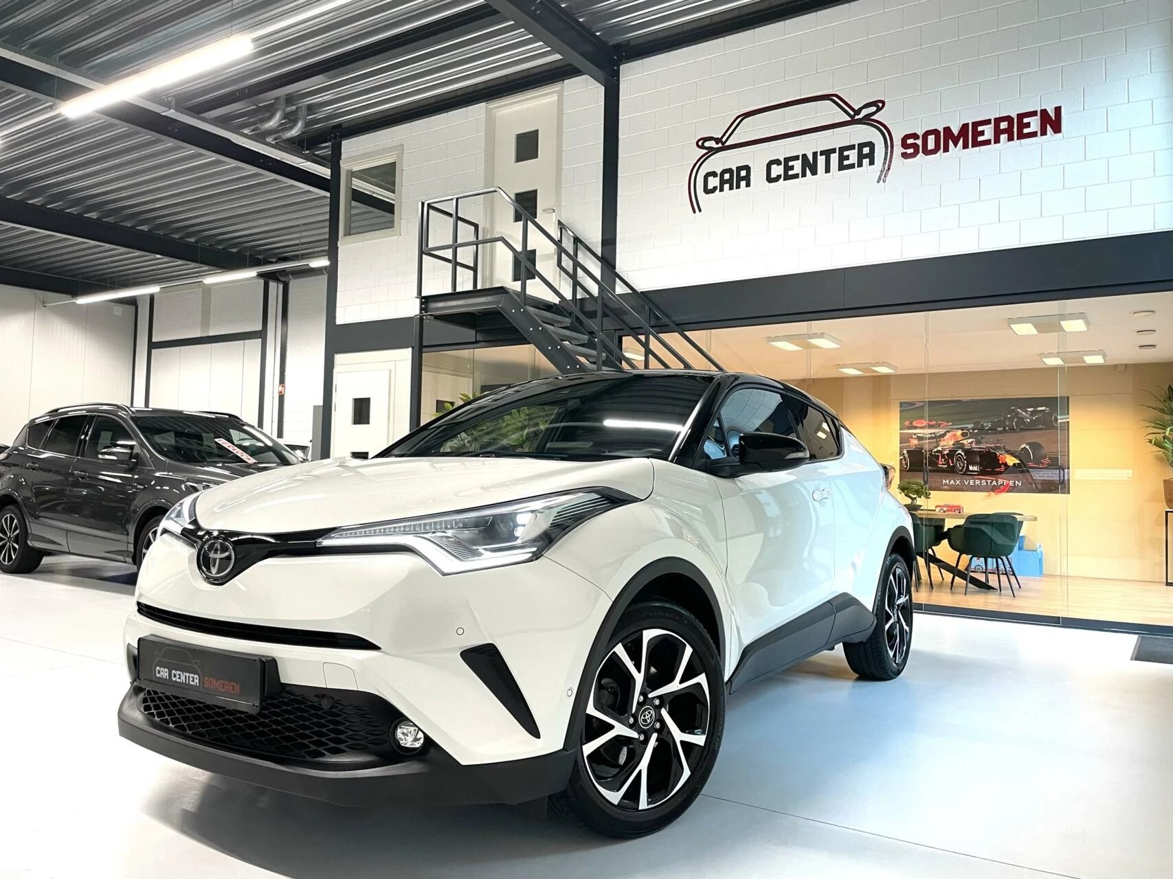 Hoofdafbeelding Toyota C-HR