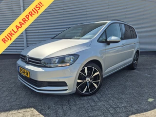 Volkswagen Touran 1.5 TSI Comfortline 7p, airco,cruise,navigatie,app connect,wegklapbare trekhaak,parkeersensoren,
