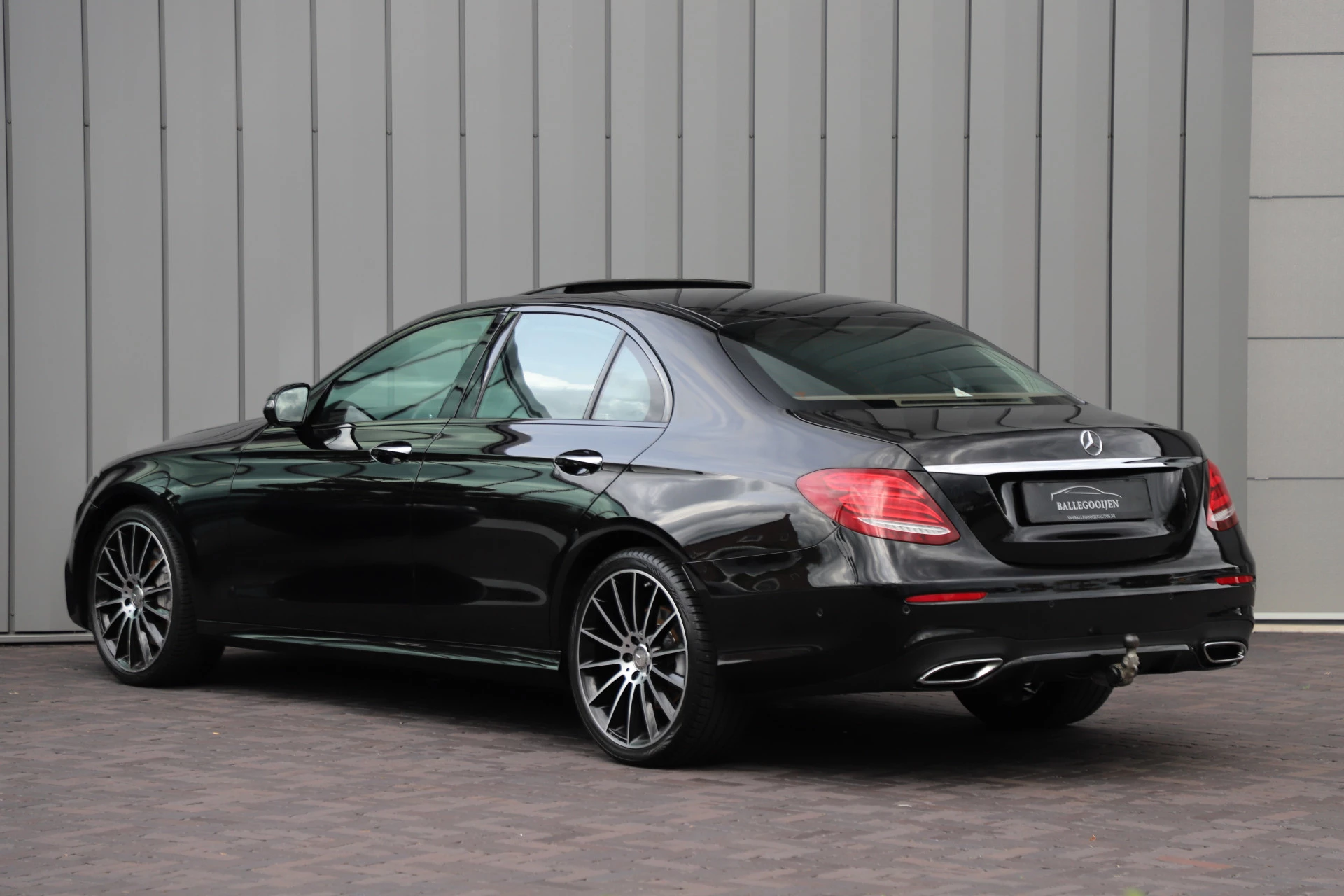 Hoofdafbeelding Mercedes-Benz E-Klasse