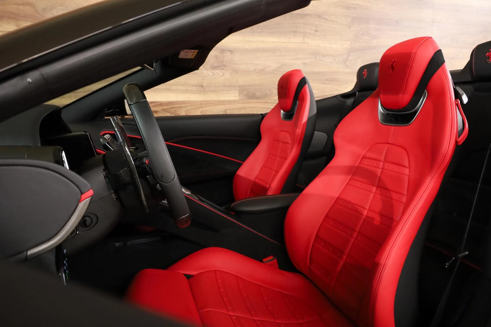 Hoofdafbeelding Ferrari Roma