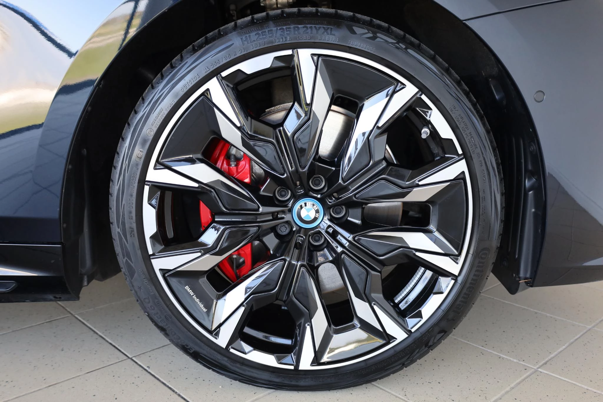 Hoofdafbeelding BMW i5