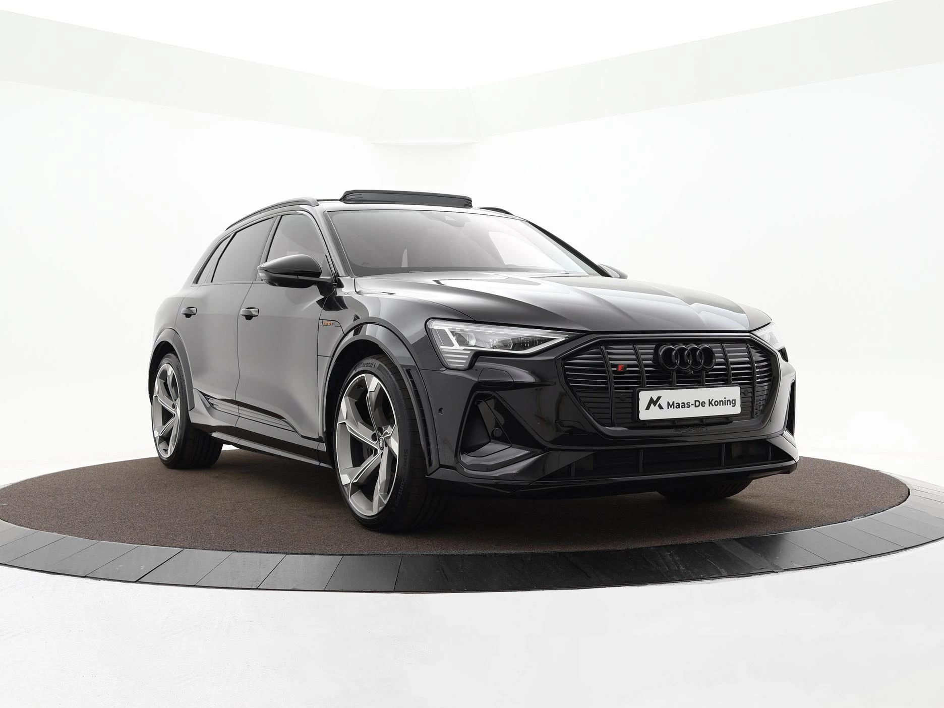 Hoofdafbeelding Audi e-tron