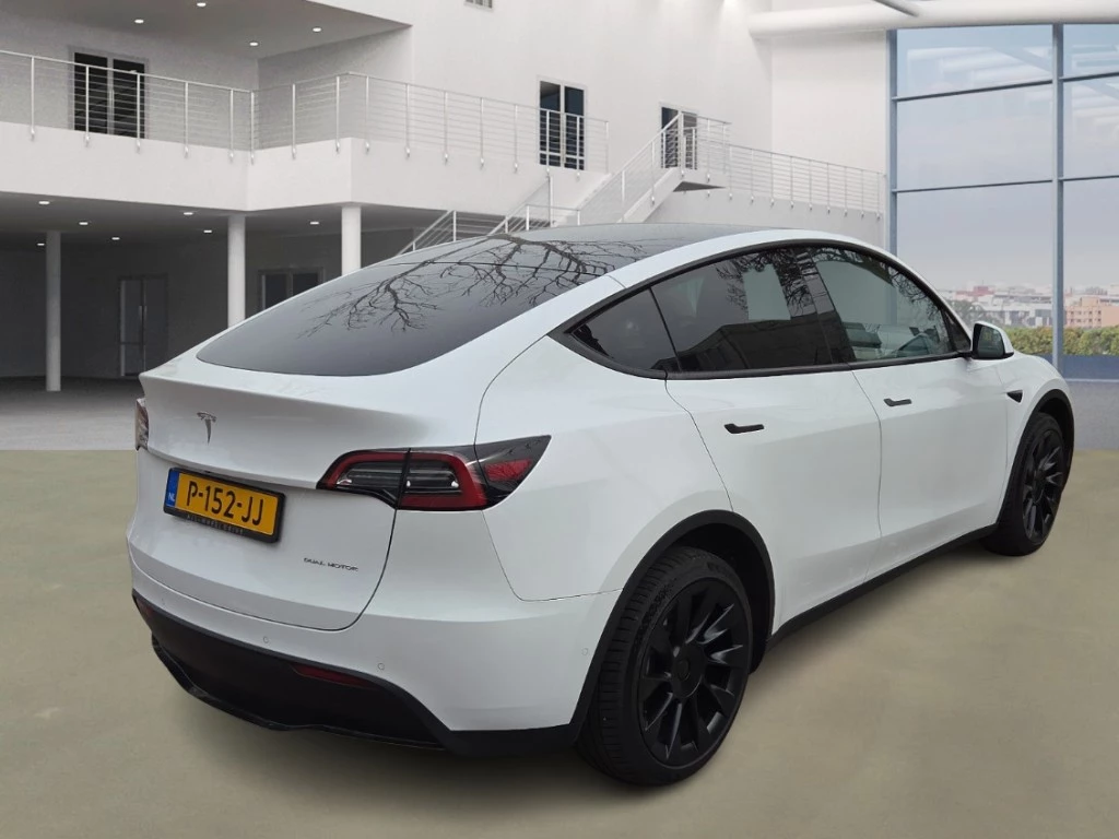 Hoofdafbeelding Tesla Model Y