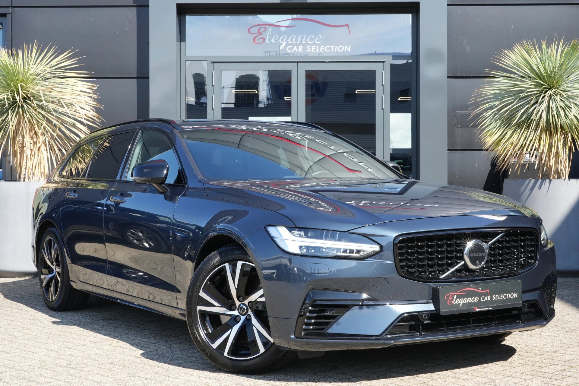 Hoofdafbeelding Volvo V90