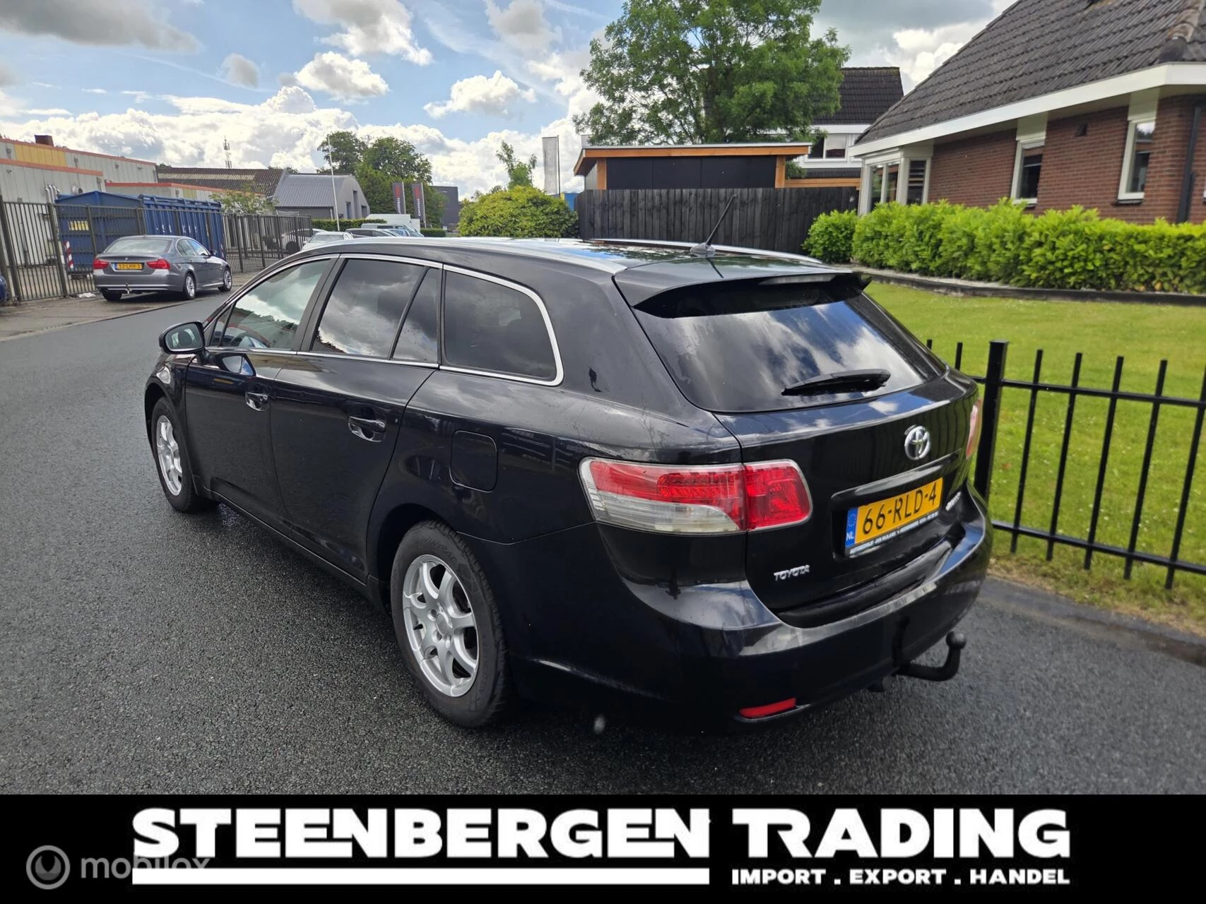 Hoofdafbeelding Toyota Avensis