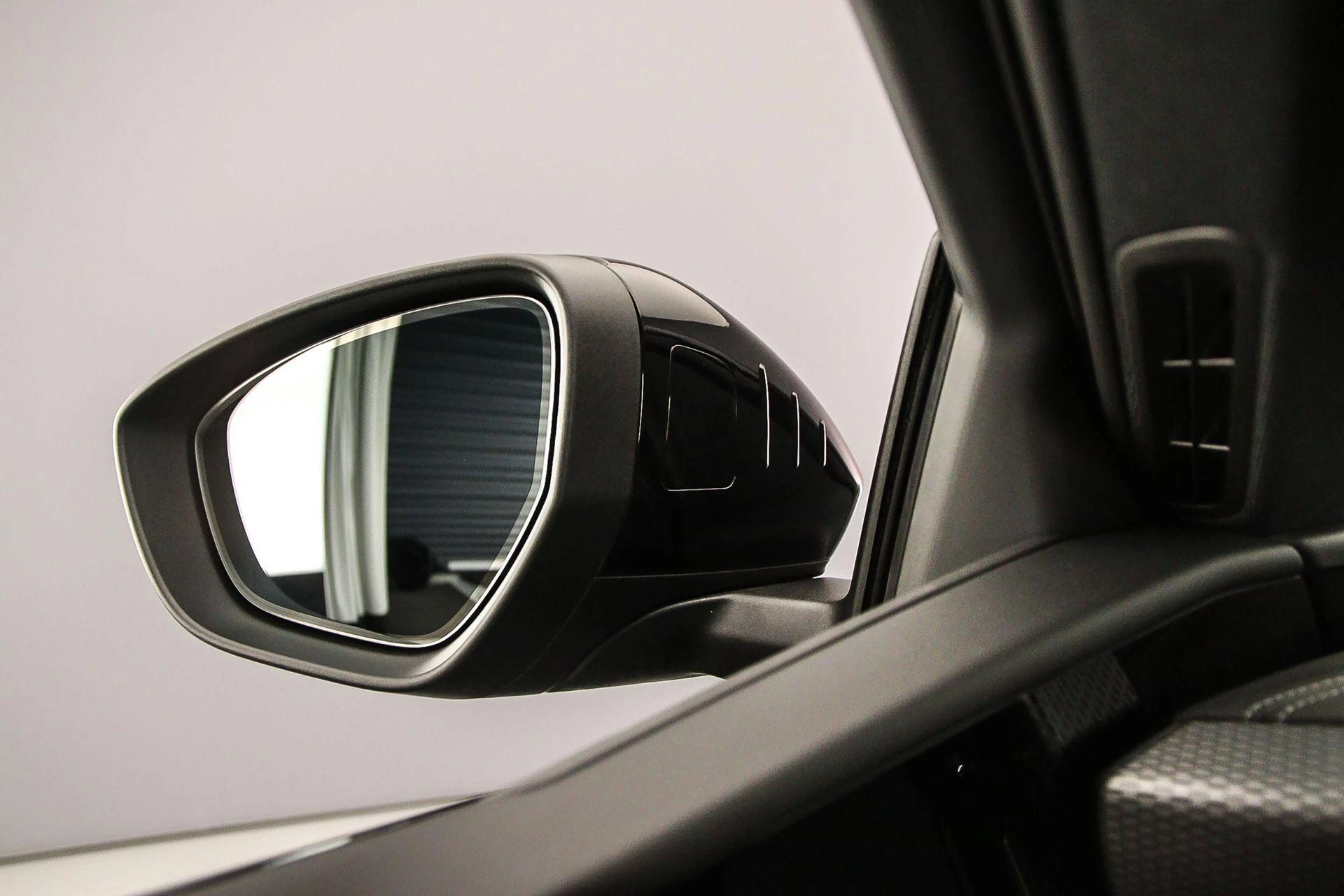 Hoofdafbeelding Audi A6 Avant e-tron