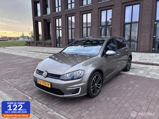 Volkswagen Golf 1.4 TSI GTE Connected Series