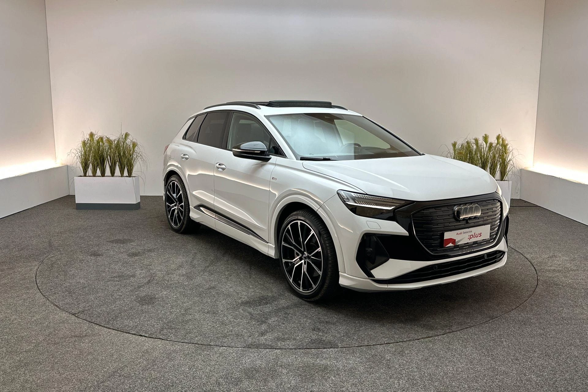 Hoofdafbeelding Audi Q4 e-tron
