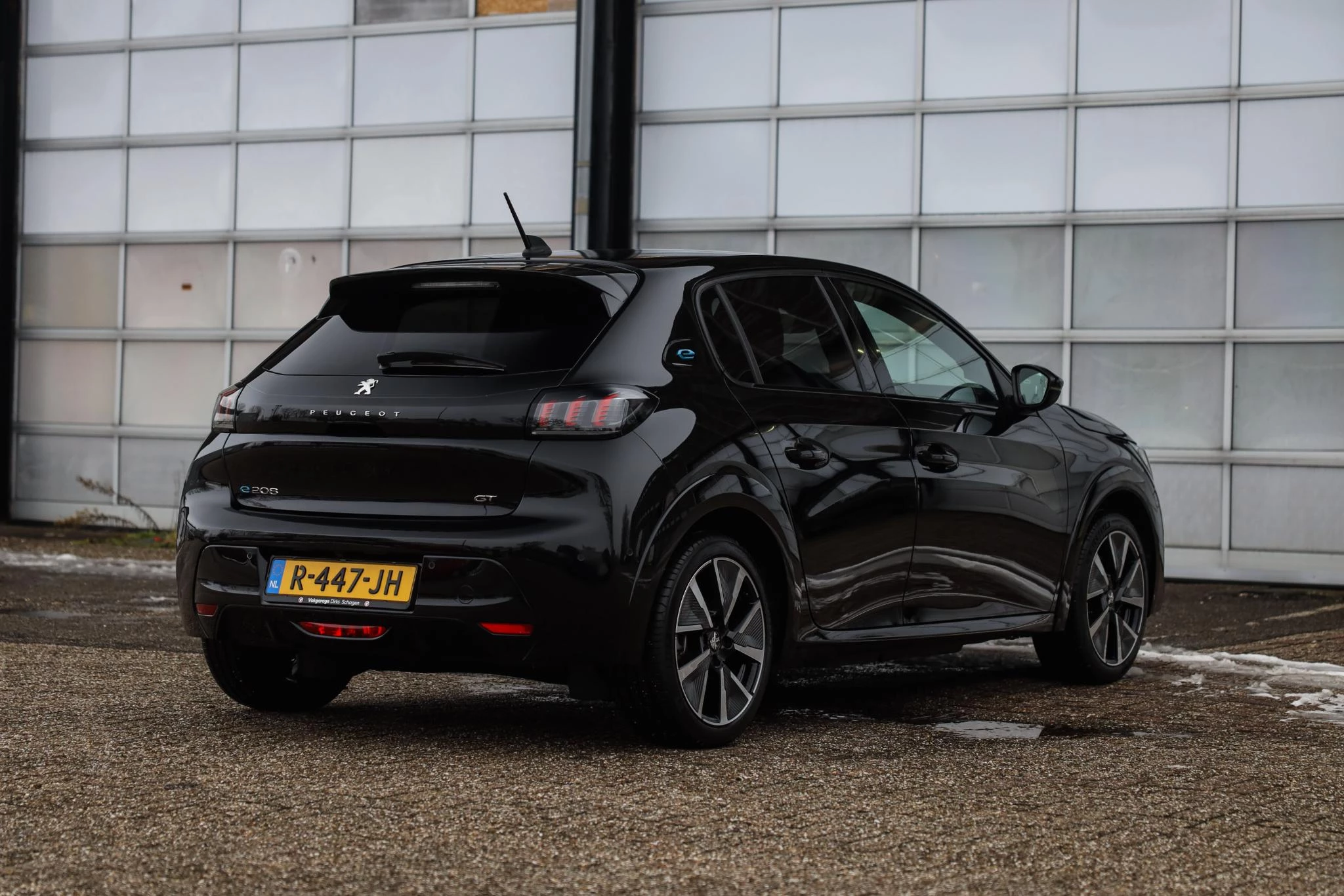 Hoofdafbeelding Peugeot e-208