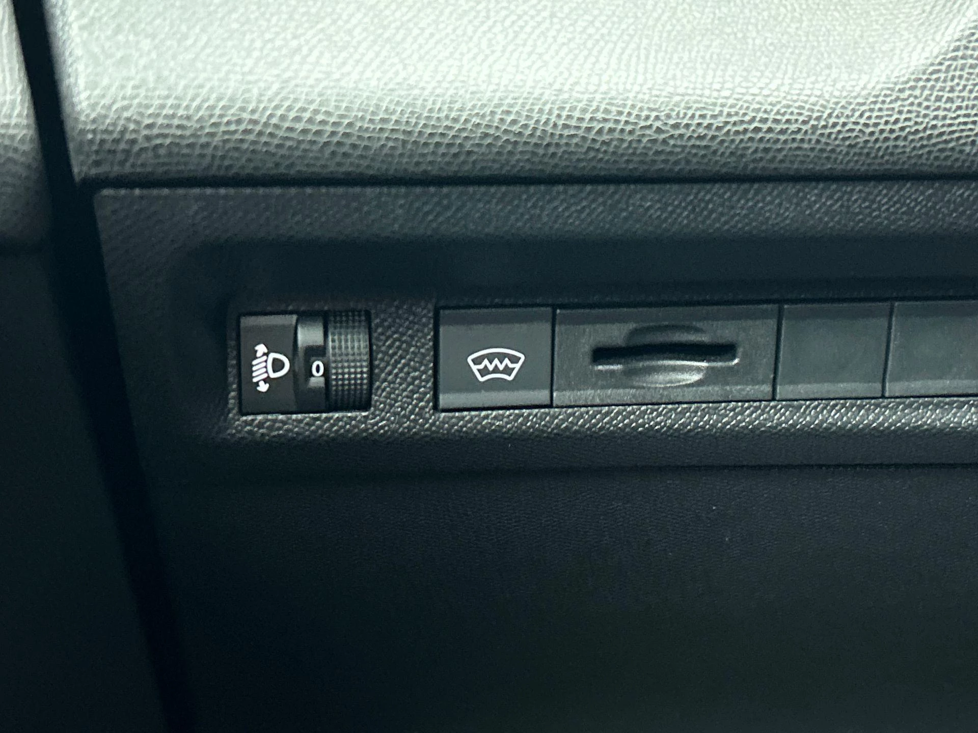 Hoofdafbeelding Peugeot 408