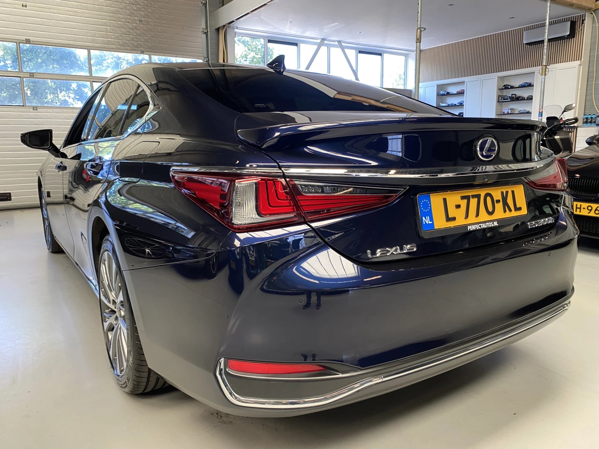 Hoofdafbeelding Lexus ES