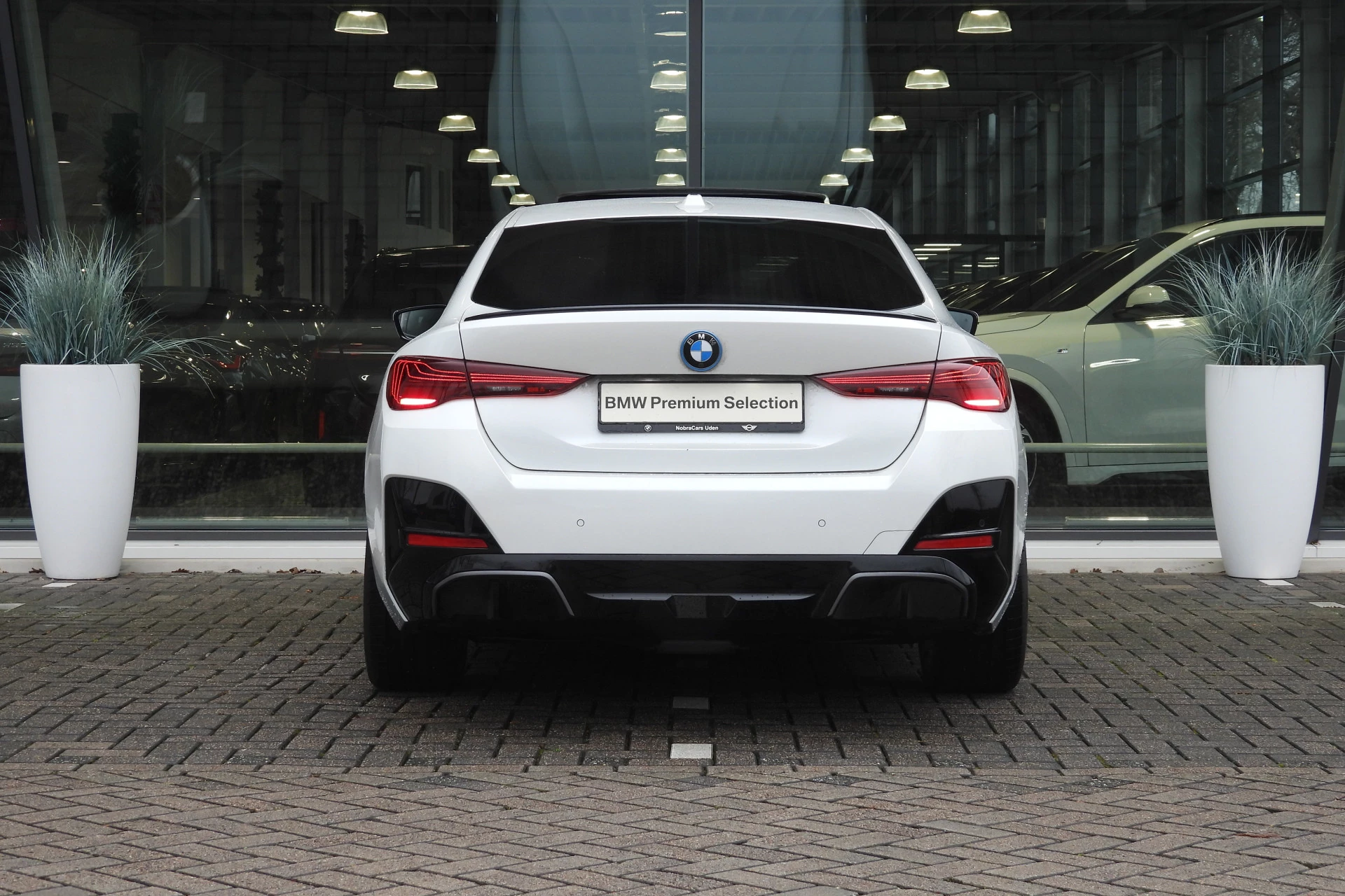 Hoofdafbeelding BMW i4