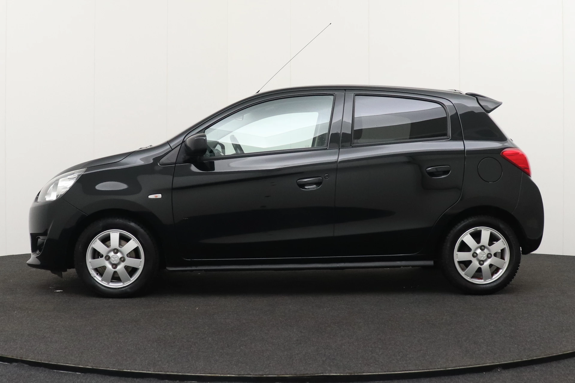 Hoofdafbeelding Mitsubishi Space Star