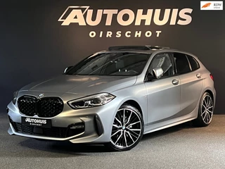 BMW 1-serie 120i High Executive Edition M Pano/ M stoelen/ Frozen Grey/ 19"/ Stuurverwarming