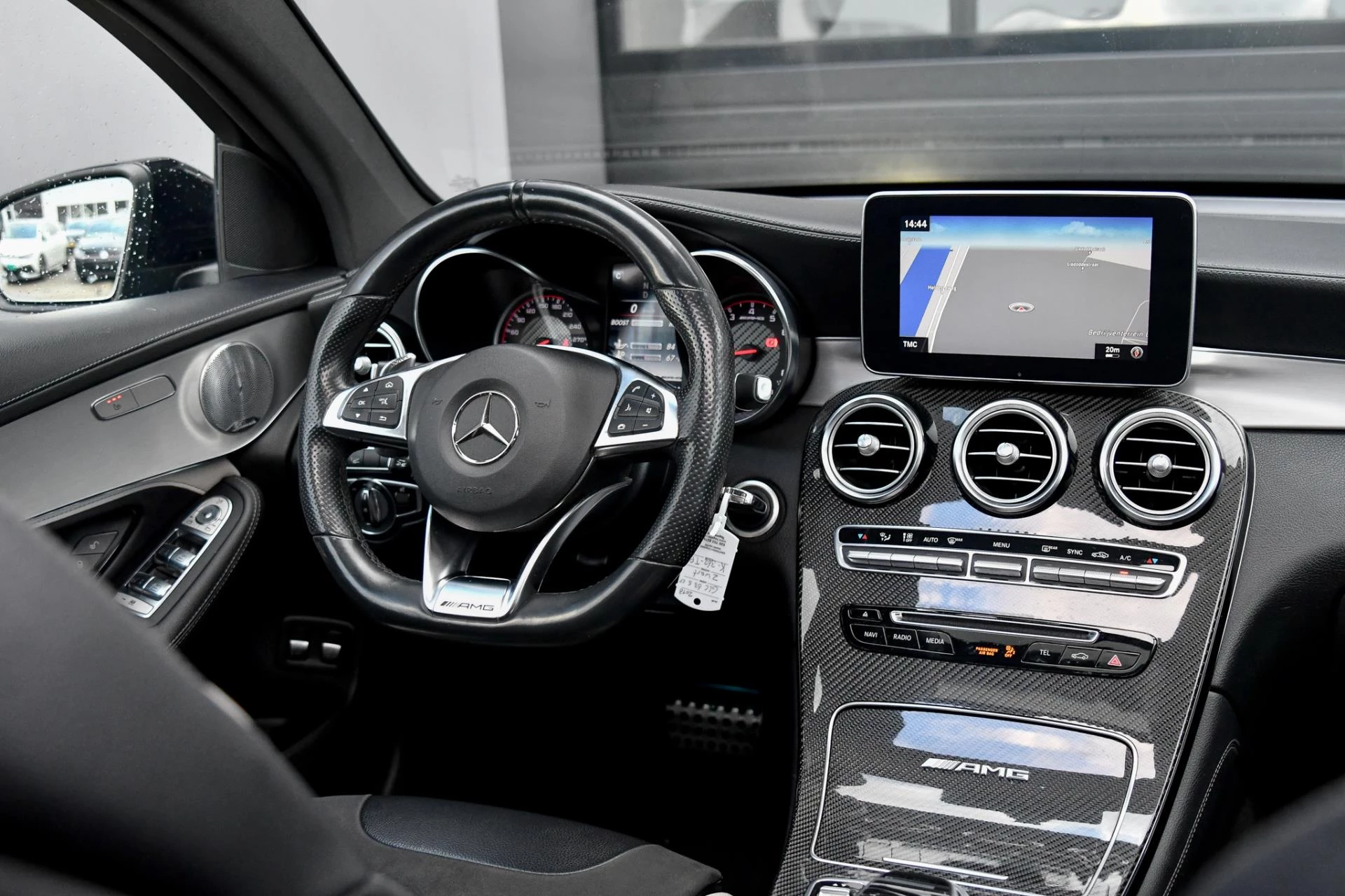 Hoofdafbeelding Mercedes-Benz GLC