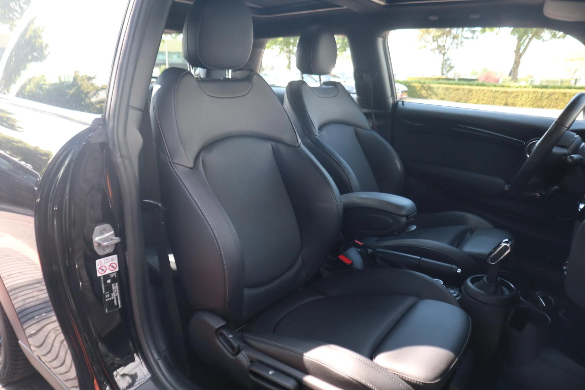 Hoofdafbeelding MINI 3-deurs