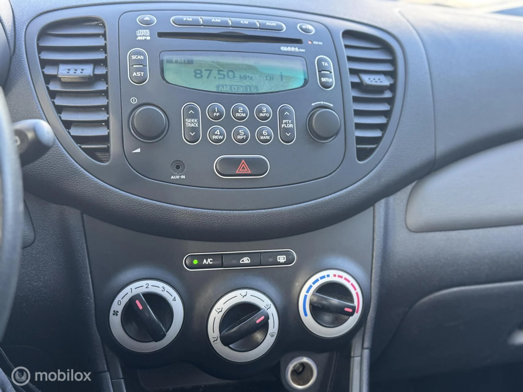 Hoofdafbeelding Hyundai i10