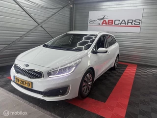 Hoofdafbeelding Kia cee'd Kia cee'd Sportswagon 1.0 T-GDi ComfortPlusLine Navigator