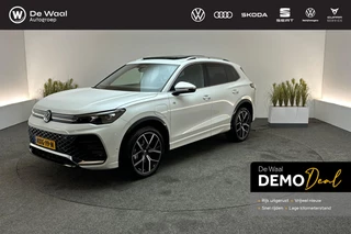 Hoofdafbeelding Volkswagen Tiguan Volkswagen Tiguan 1.5 204pk DSG eHybrid R-Line Edition | Panoramadak, Trekhaak Zwenkbaar, 20" LM Velgen |