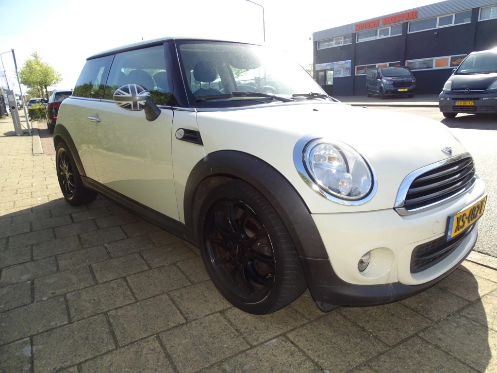 Hoofdafbeelding MINI One