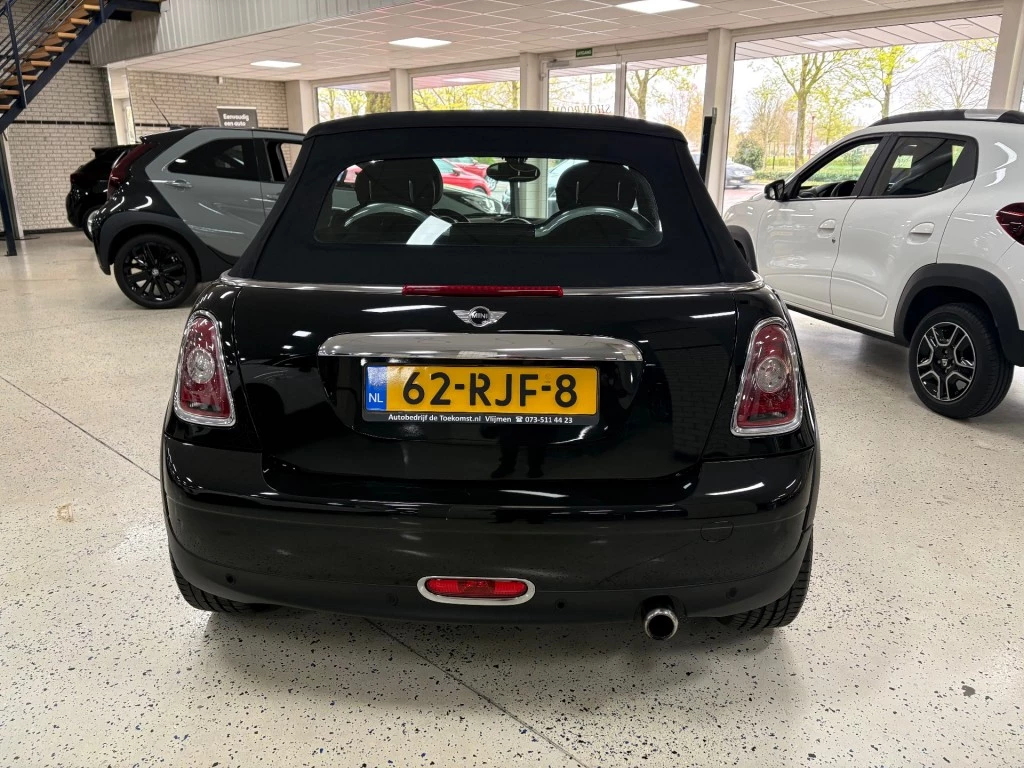 Hoofdafbeelding MINI Cabrio
