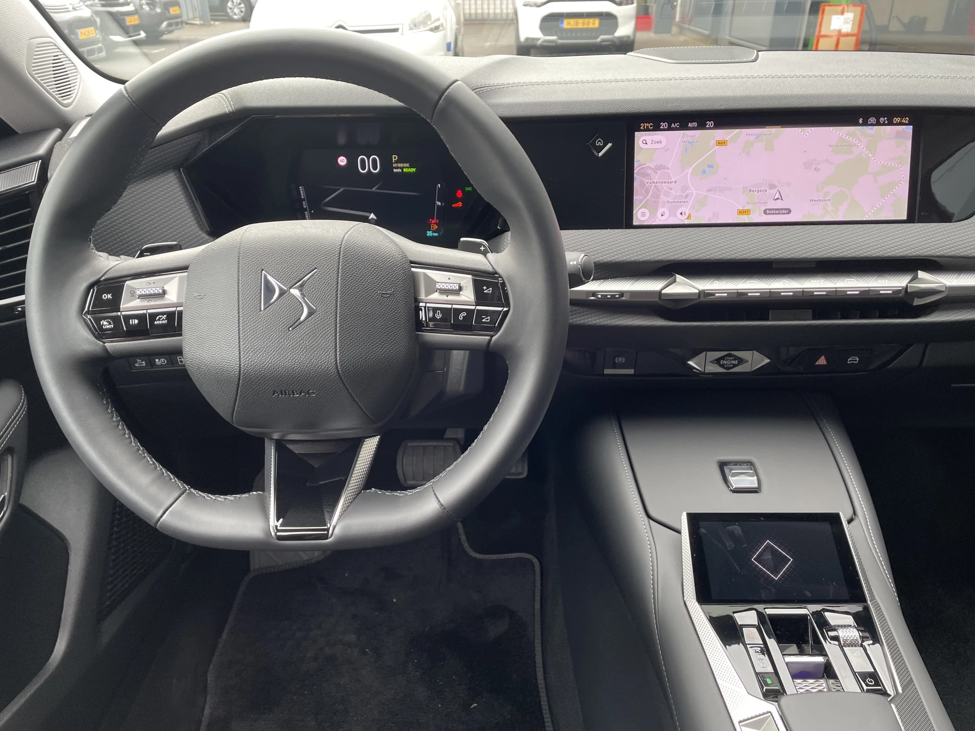 Hoofdafbeelding DS DS 4