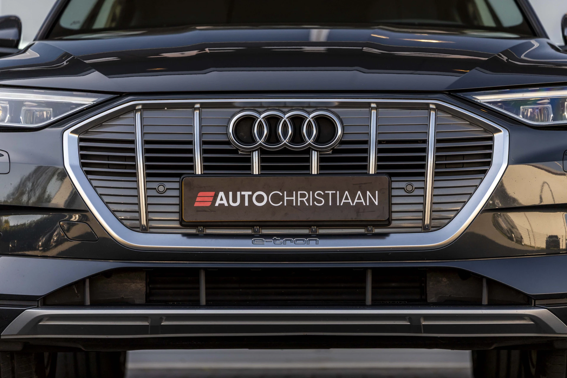 Hoofdafbeelding Audi e-tron