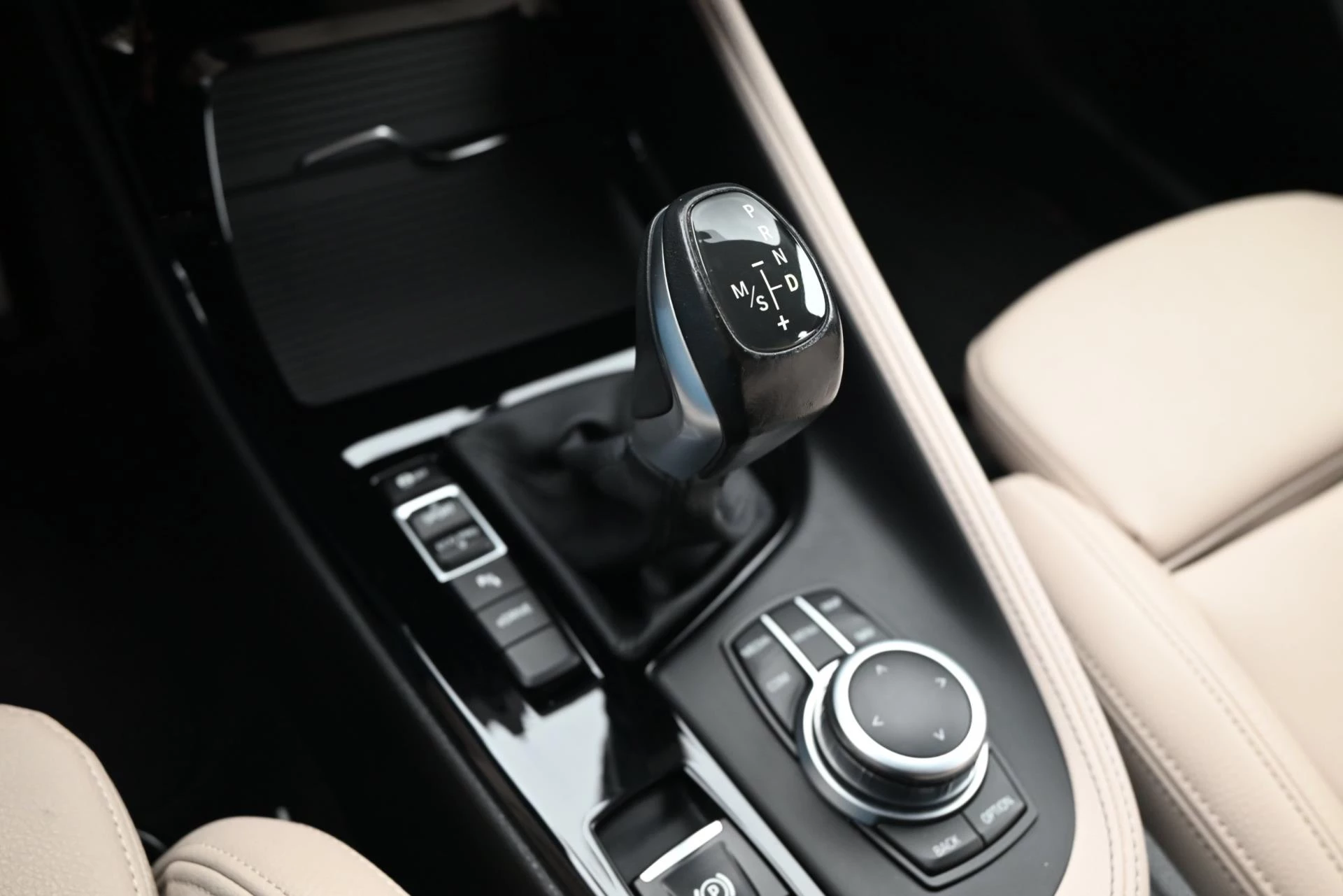 Hoofdafbeelding BMW X2