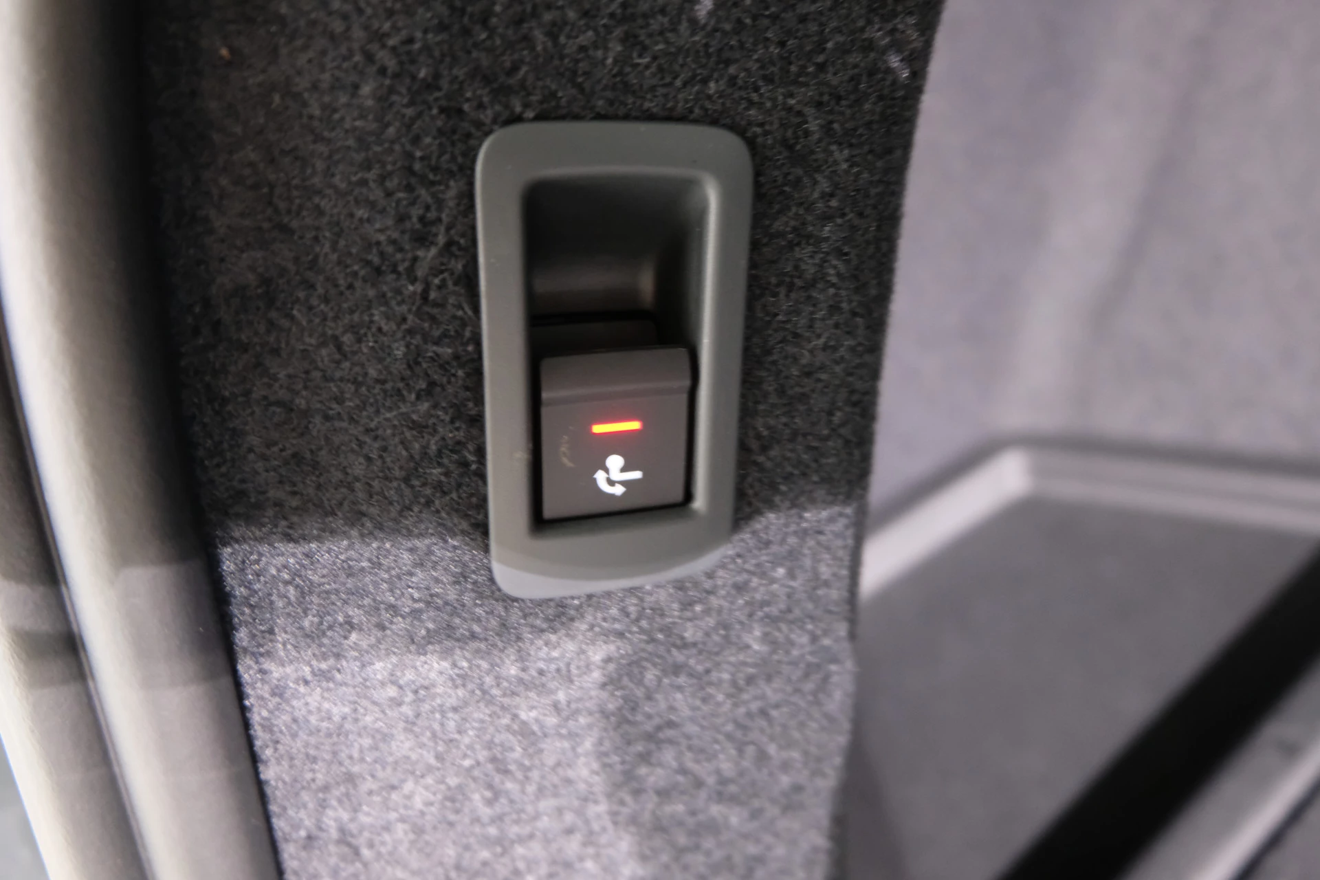 Hoofdafbeelding Audi A6 Avant e-tron