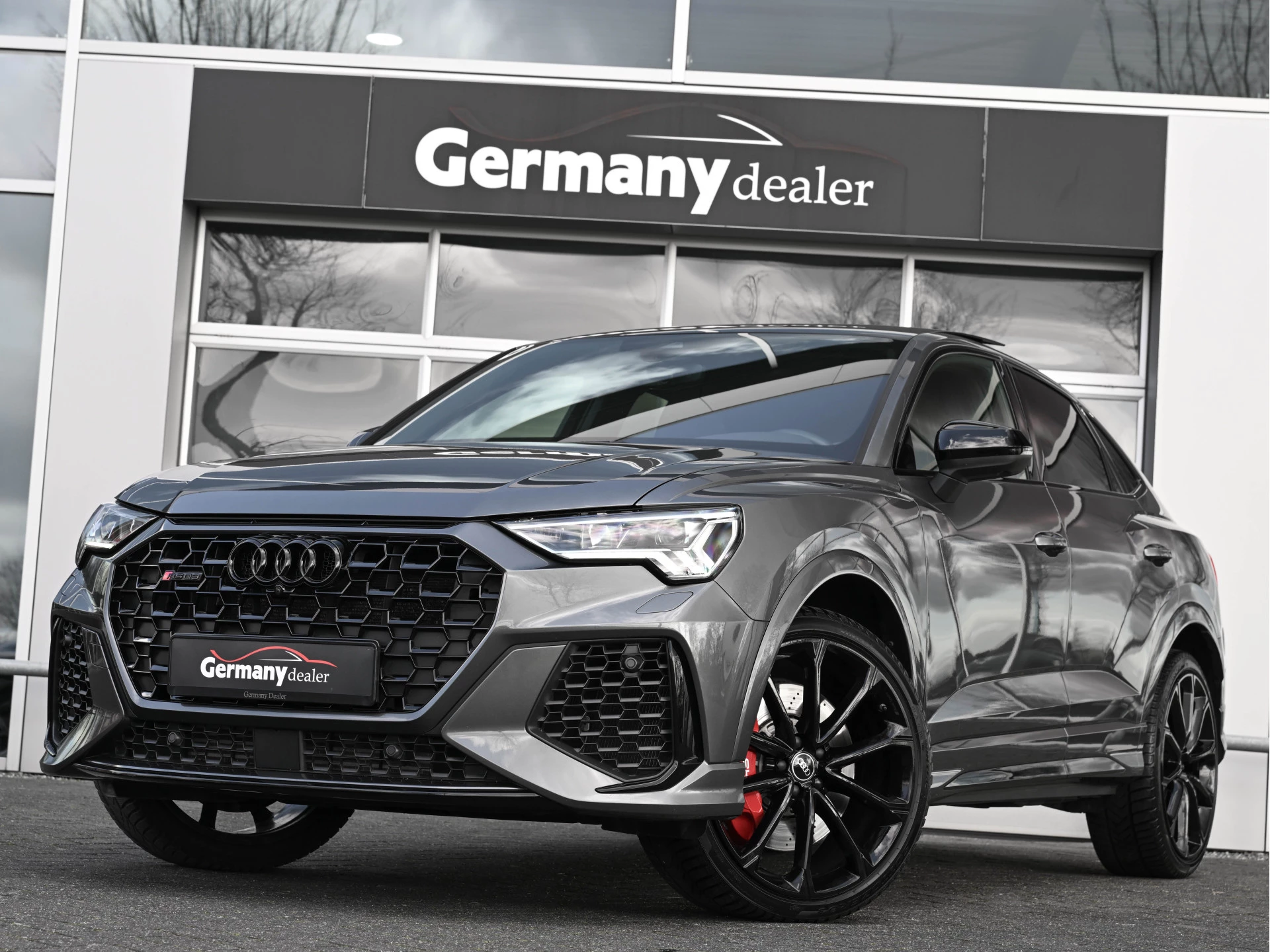 Hoofdafbeelding Audi RSQ3