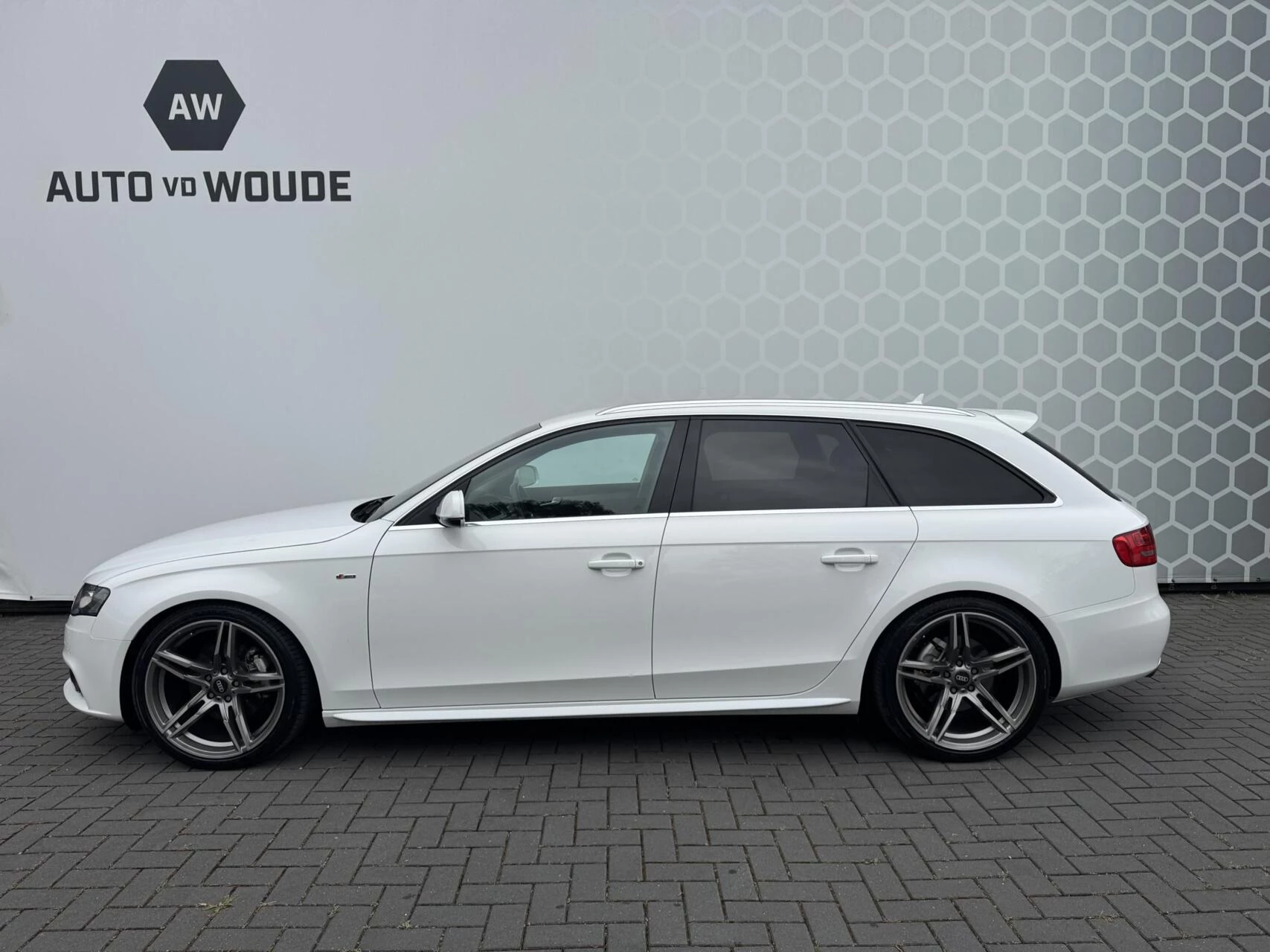 Hoofdafbeelding Audi A4