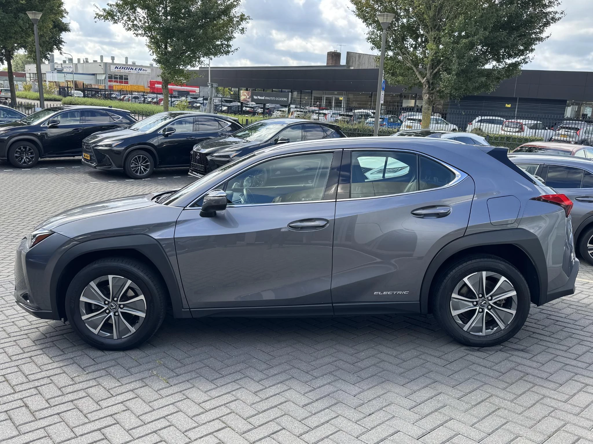 Hoofdafbeelding Lexus UX