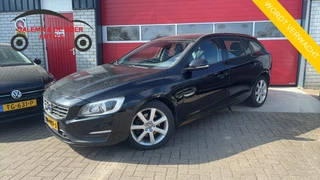 Volvo V60 2.0 D3 Momentum AUTOMAAT / NWE D-RIEM / TREKHAAK /  XENON / STOELVERW / NAVI / CLIMA / PDC / BLUETOOTH / CRUISE