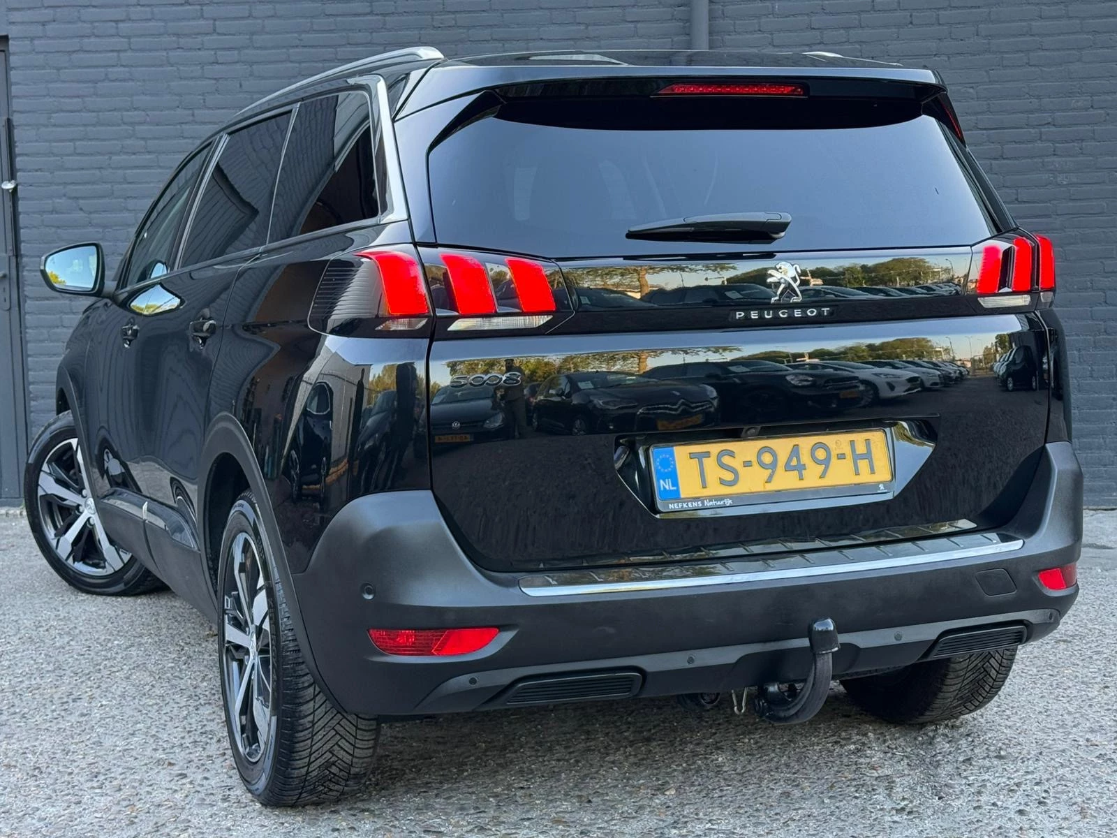 Hoofdafbeelding Peugeot 5008