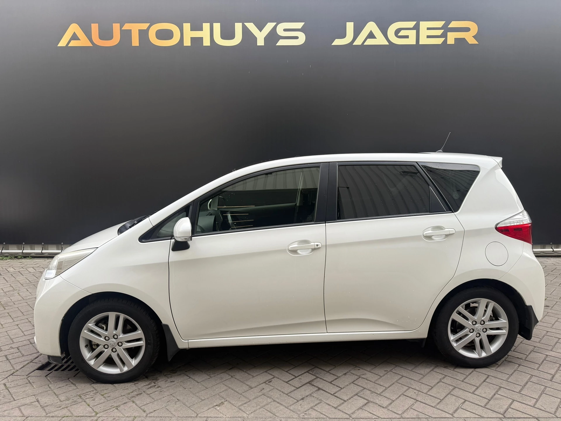 Hoofdafbeelding Toyota Verso-S