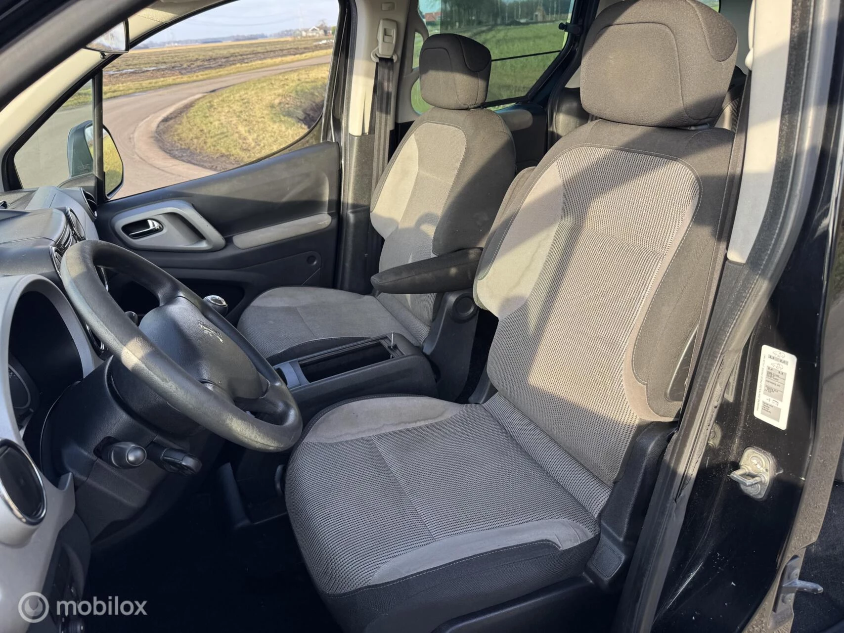 Hoofdafbeelding Peugeot Partner