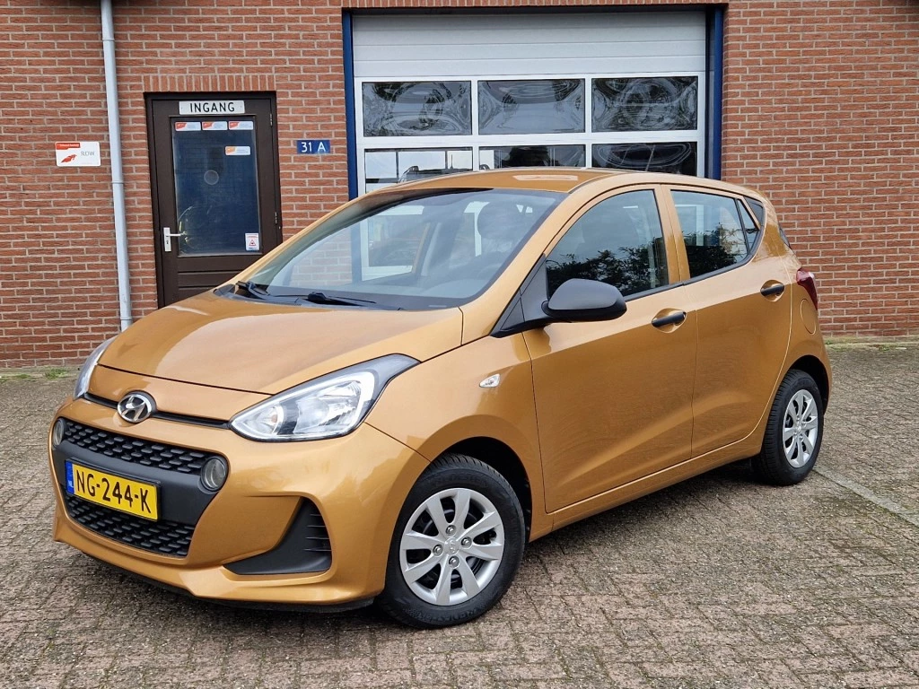 Hoofdafbeelding Hyundai i10