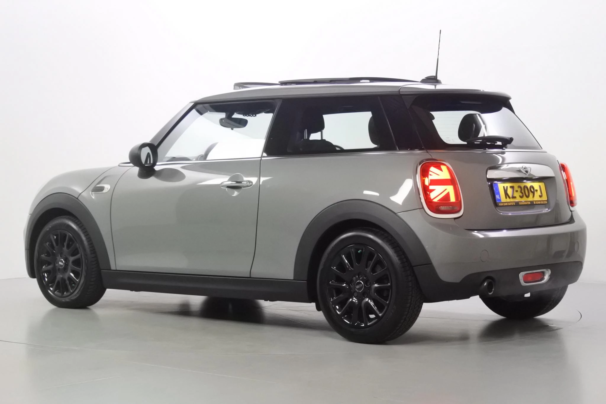 Hoofdafbeelding MINI One