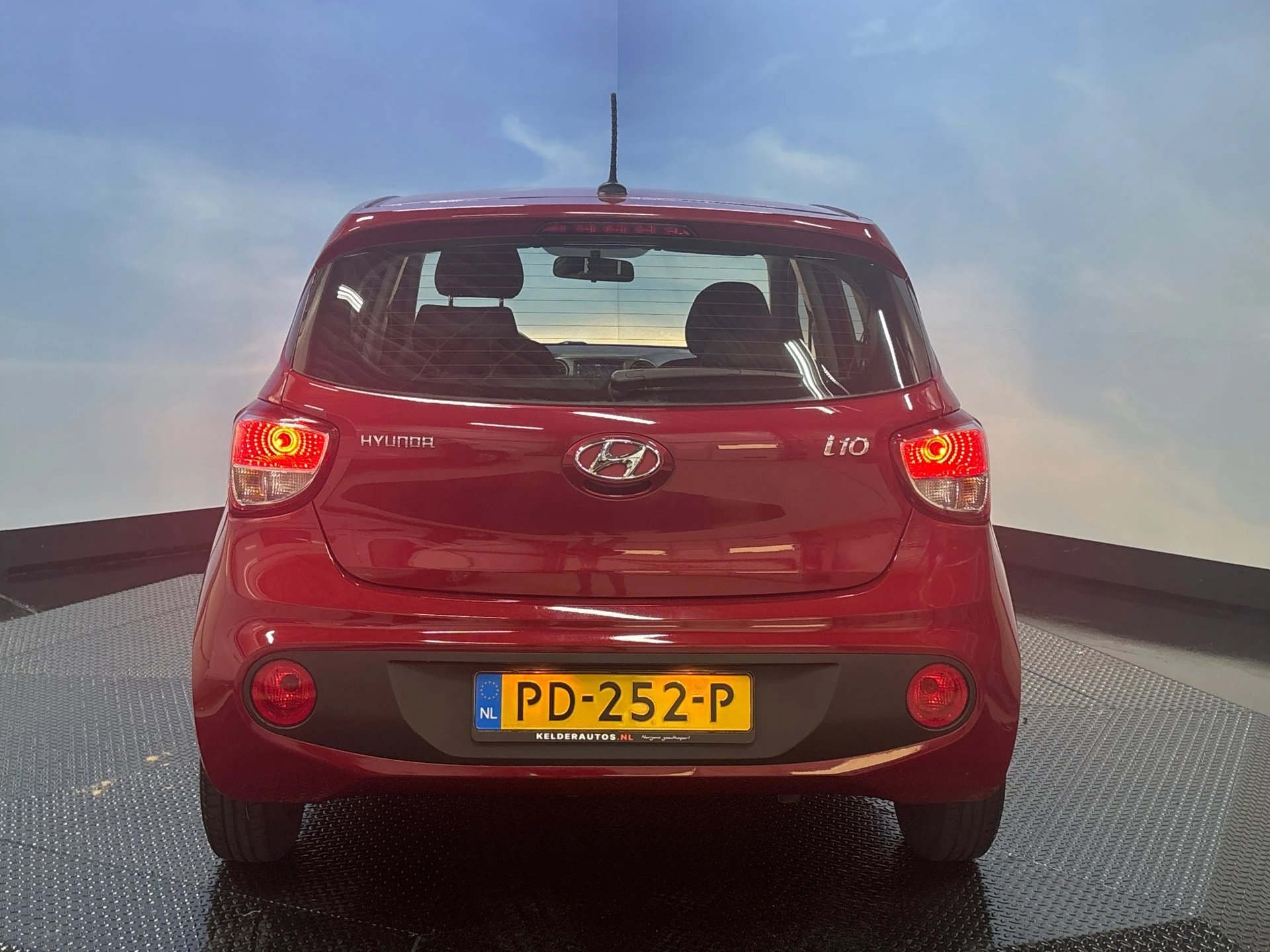 Hoofdafbeelding Hyundai i10