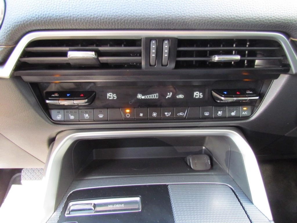 Hoofdafbeelding Mazda CX-60