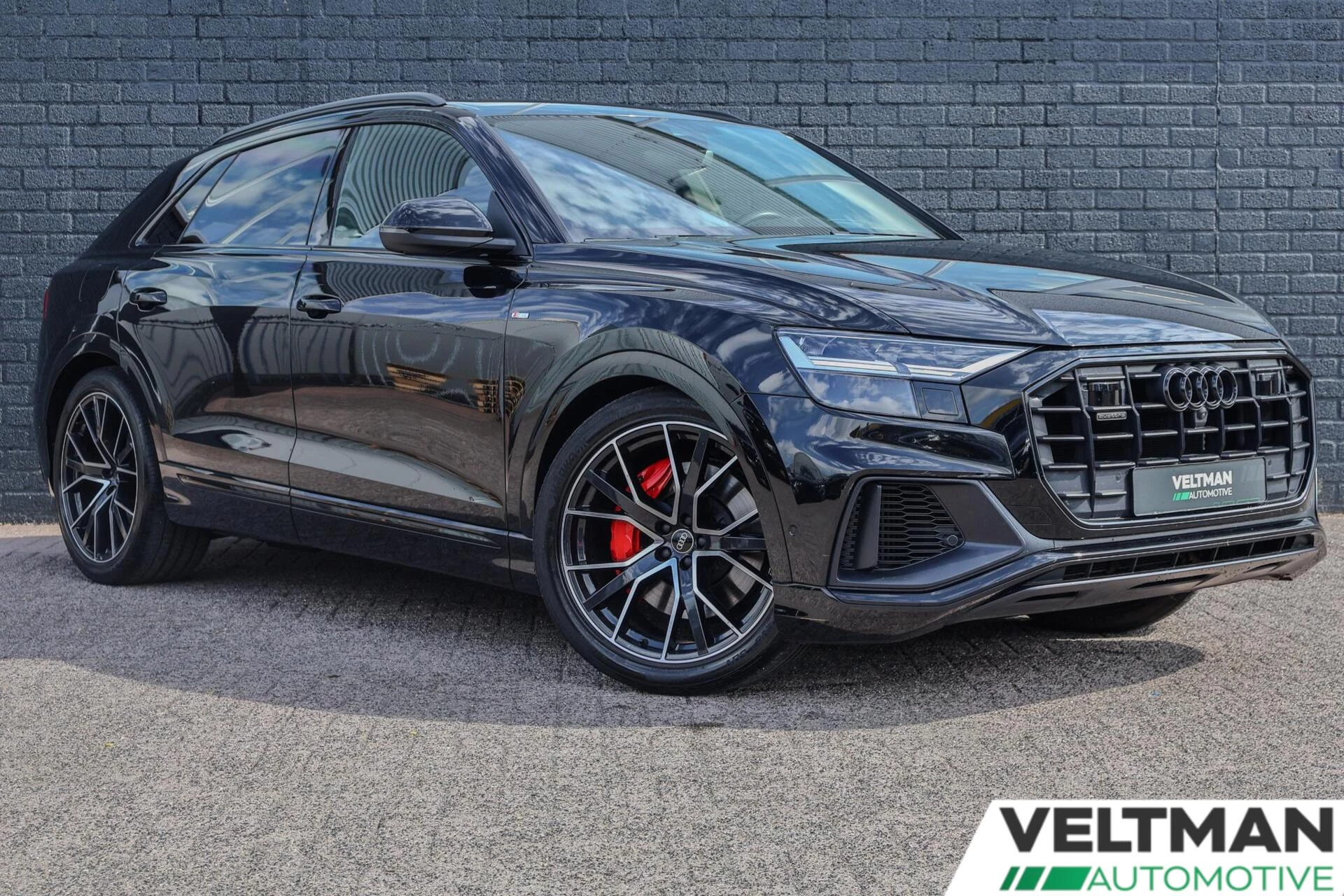 Hoofdafbeelding Audi Q8