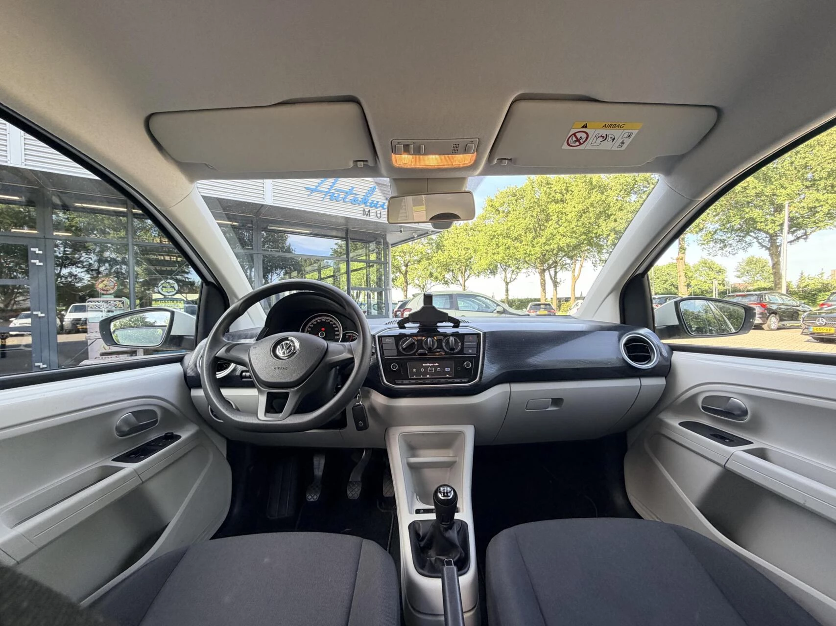 Hoofdafbeelding Volkswagen up!