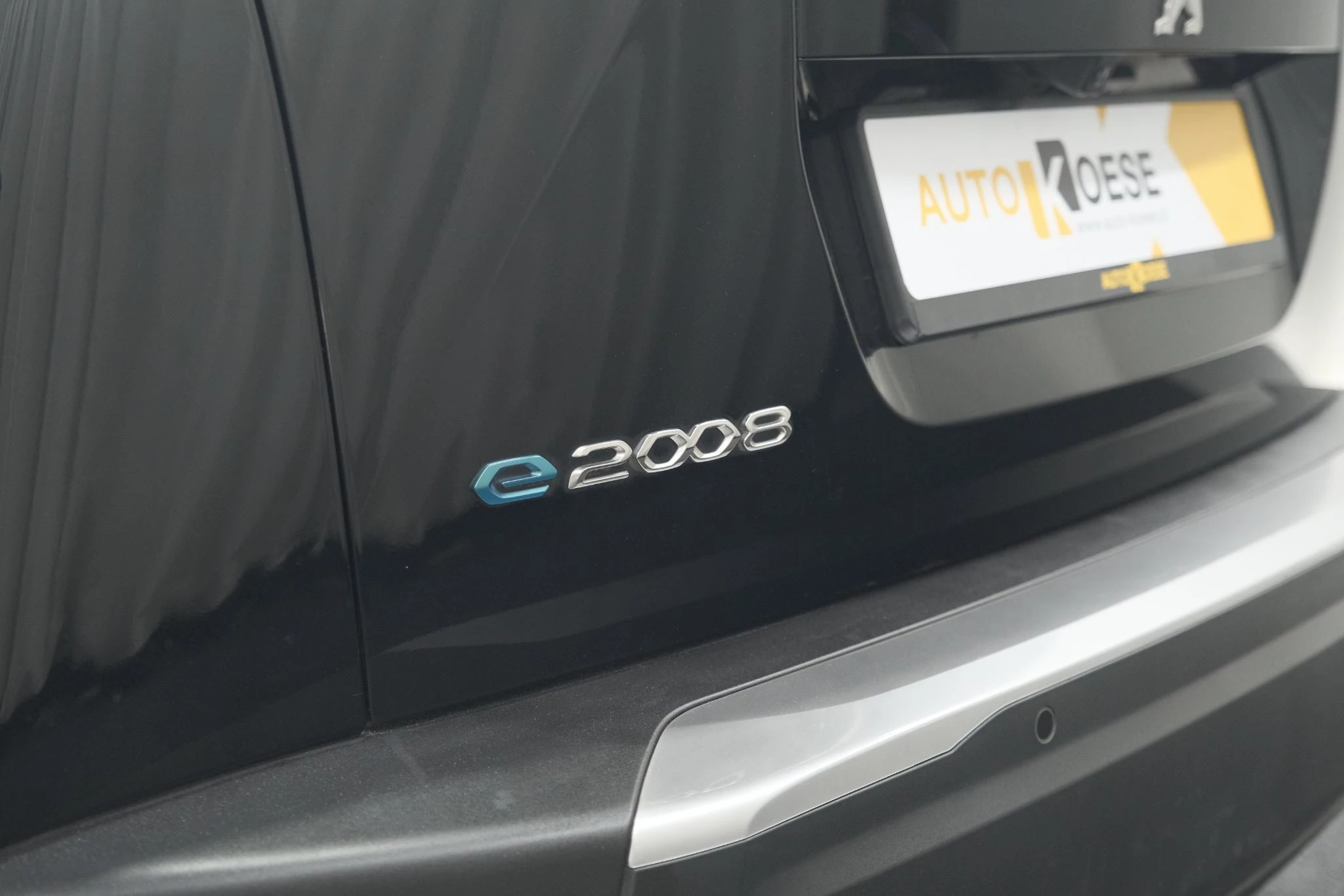 Hoofdafbeelding Peugeot e-2008