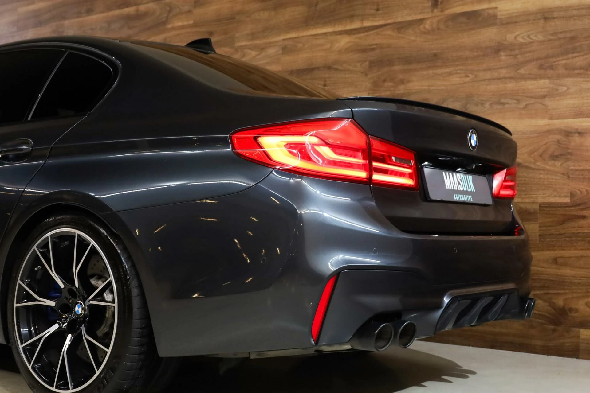 Hoofdafbeelding BMW M5