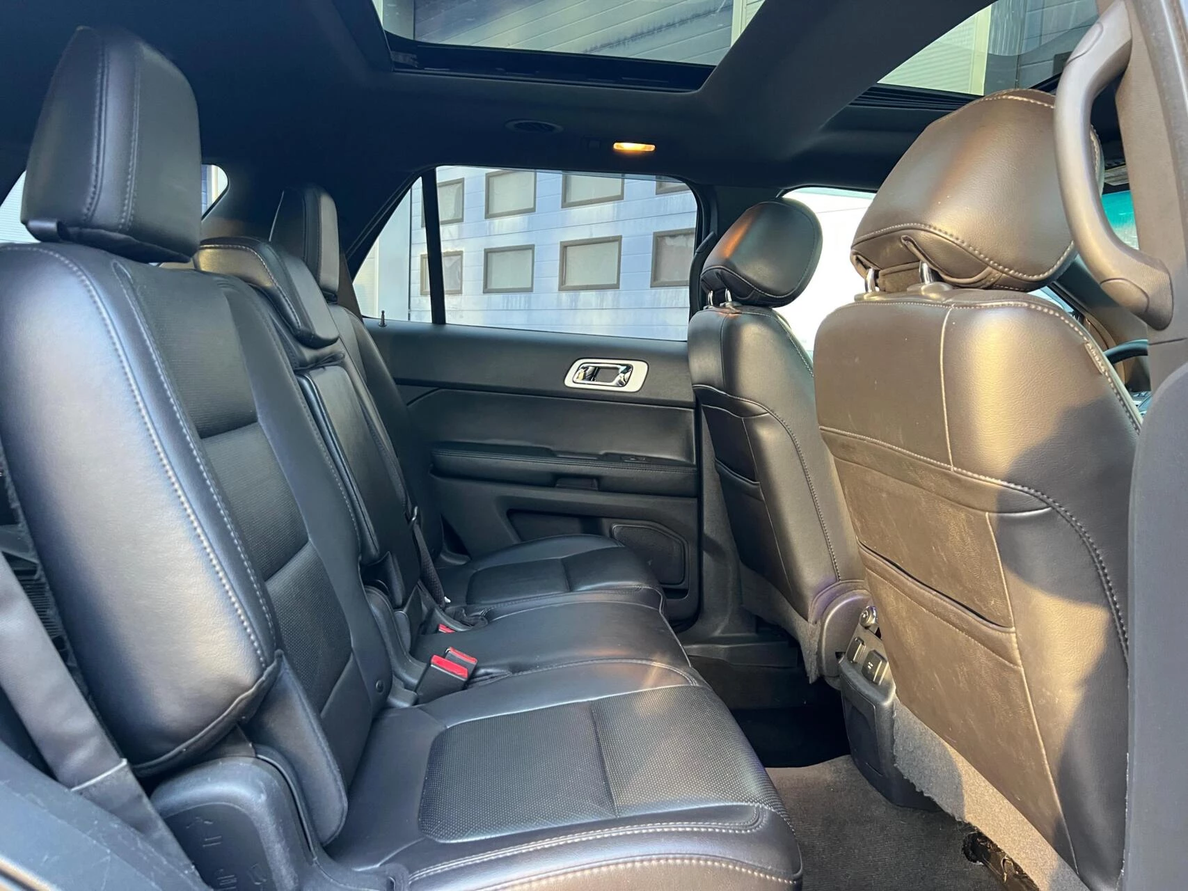 Hoofdafbeelding Ford Explorer