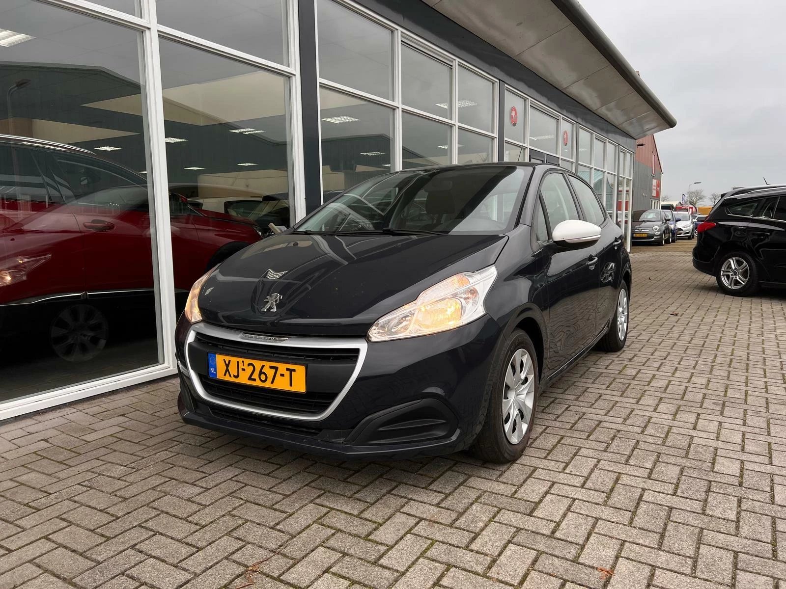 Hoofdafbeelding Peugeot 208