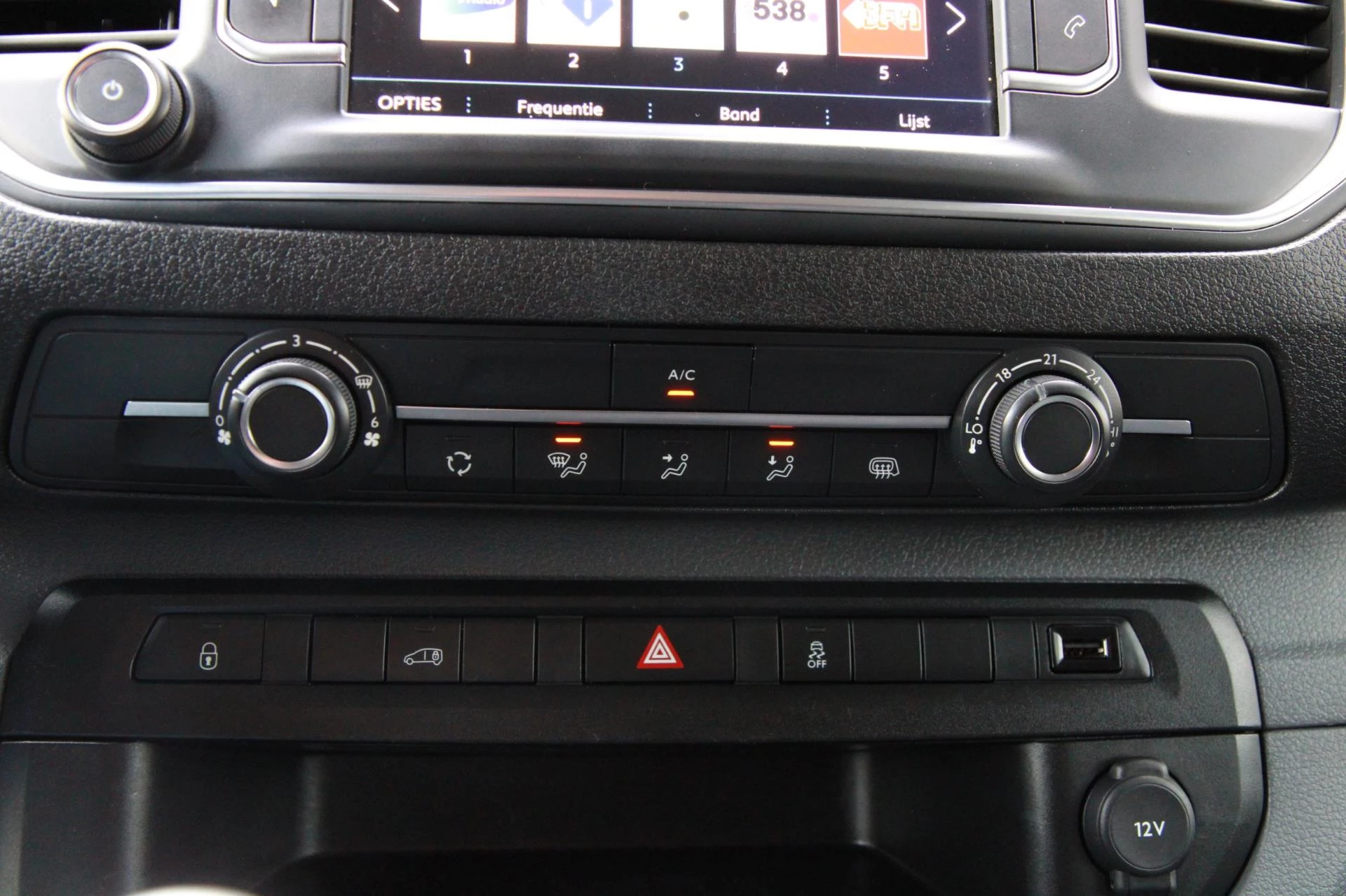 Hoofdafbeelding Peugeot Expert