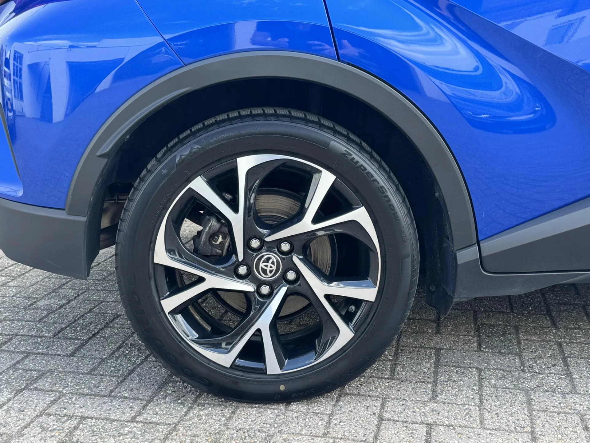 Hoofdafbeelding Toyota C-HR
