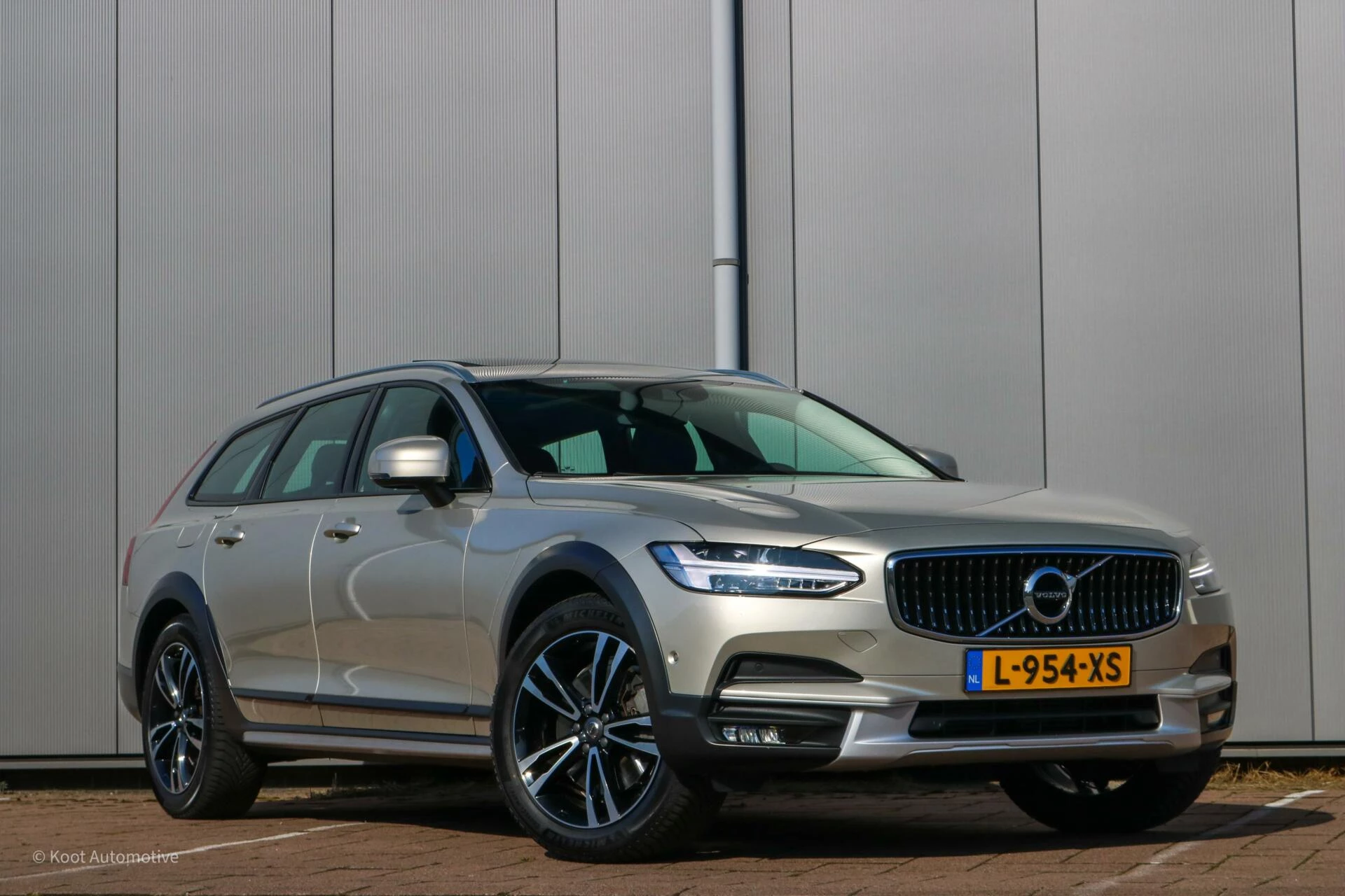 Hoofdafbeelding Volvo V90